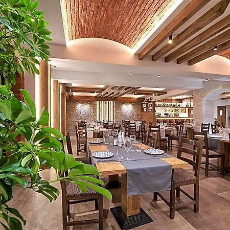 Hotel Arbanashki Hotelcomplex 3*