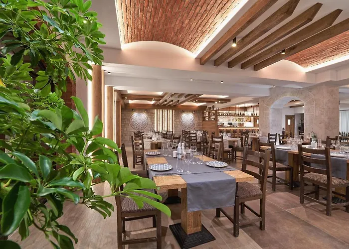 Arbanashki Hotelcomplex Отель Арбанаси